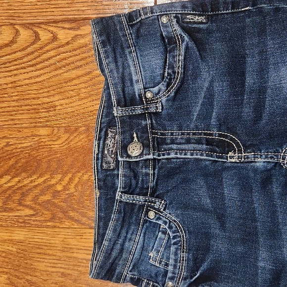 Girl's Silver Jean Short - Size 8 - Picture 2 of 4